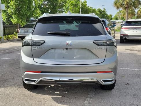 Used 2024 Buick Envision Avenir AWD/4WD image 5