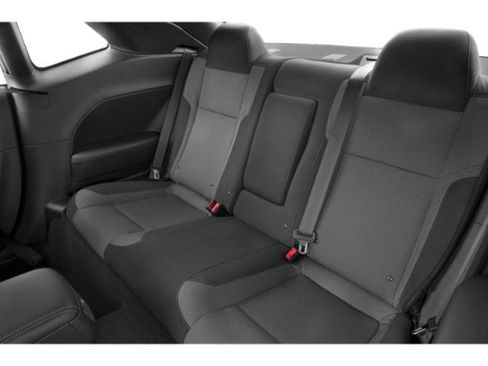 Used 2015 Dodge Challenger R/T Plus RWD image 31