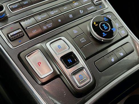 Used 2023 Hyundai Santa Fe SEL Convenience image 25