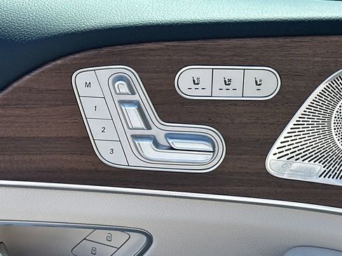 New 2026 Mercedes-Benz GLS 450 4MATIC image 11