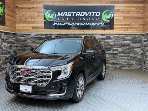 Used 2023 GMC Terrain Denali w/ LPO, Floor Liner Package AWD/4WD image 4