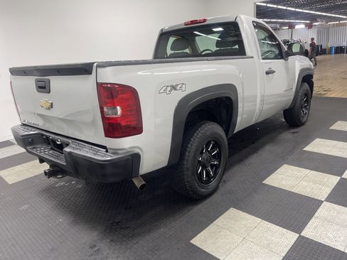 Used 2011 Chevrolet Silverado 1500 W/T image 5
