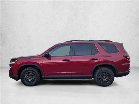 New 2025 Honda Pilot TrailSport image 5