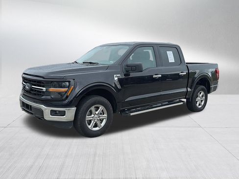 Used 2025 Ford F150 XLT w/ Equipment Group 301A Standard AWD/4WD image 1