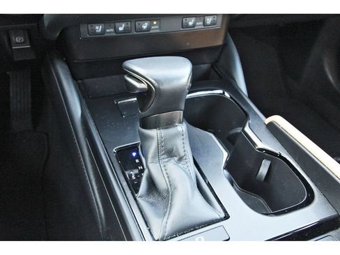 Used 2023 Lexus ES 350 w/ Premium Package FWD image 26