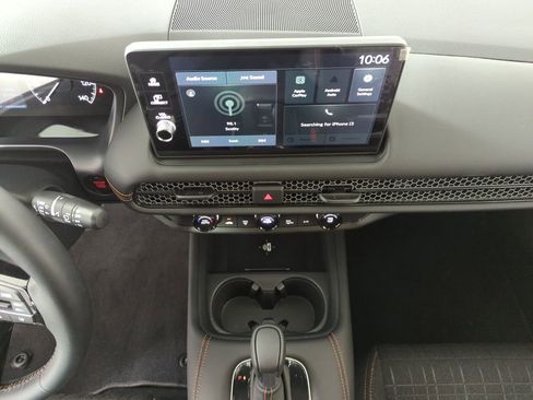 Certified 2026 Honda HR-V Sport image 15