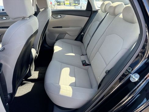 Used 2021 Kia Forte LXS image 22