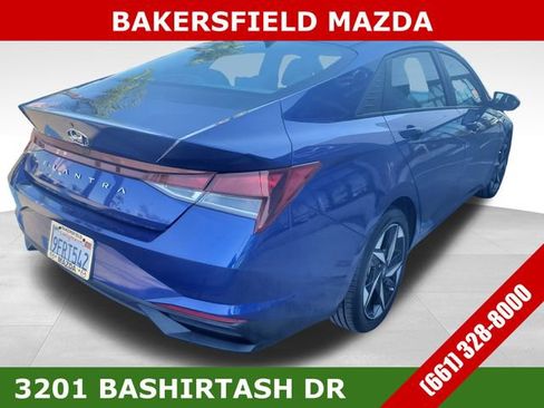 Used 2023 Hyundai Elantra SEL w/ Convenience Package image 7