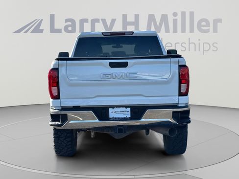 Used 2022 GMC Sierra 2500 SLE w/ SLE Convenience Package AWD/4WD image 5