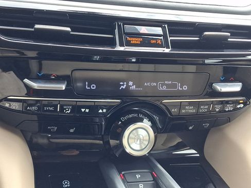 Used 2024 Acura MDX w/ Technology Package AWD/4WD image 17