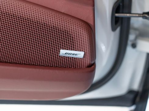 Certified 2026 Porsche Panamera image 18