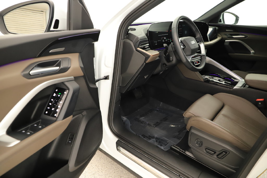 Certified 2025 Audi Q5 Prestige AWD/4WD image 14