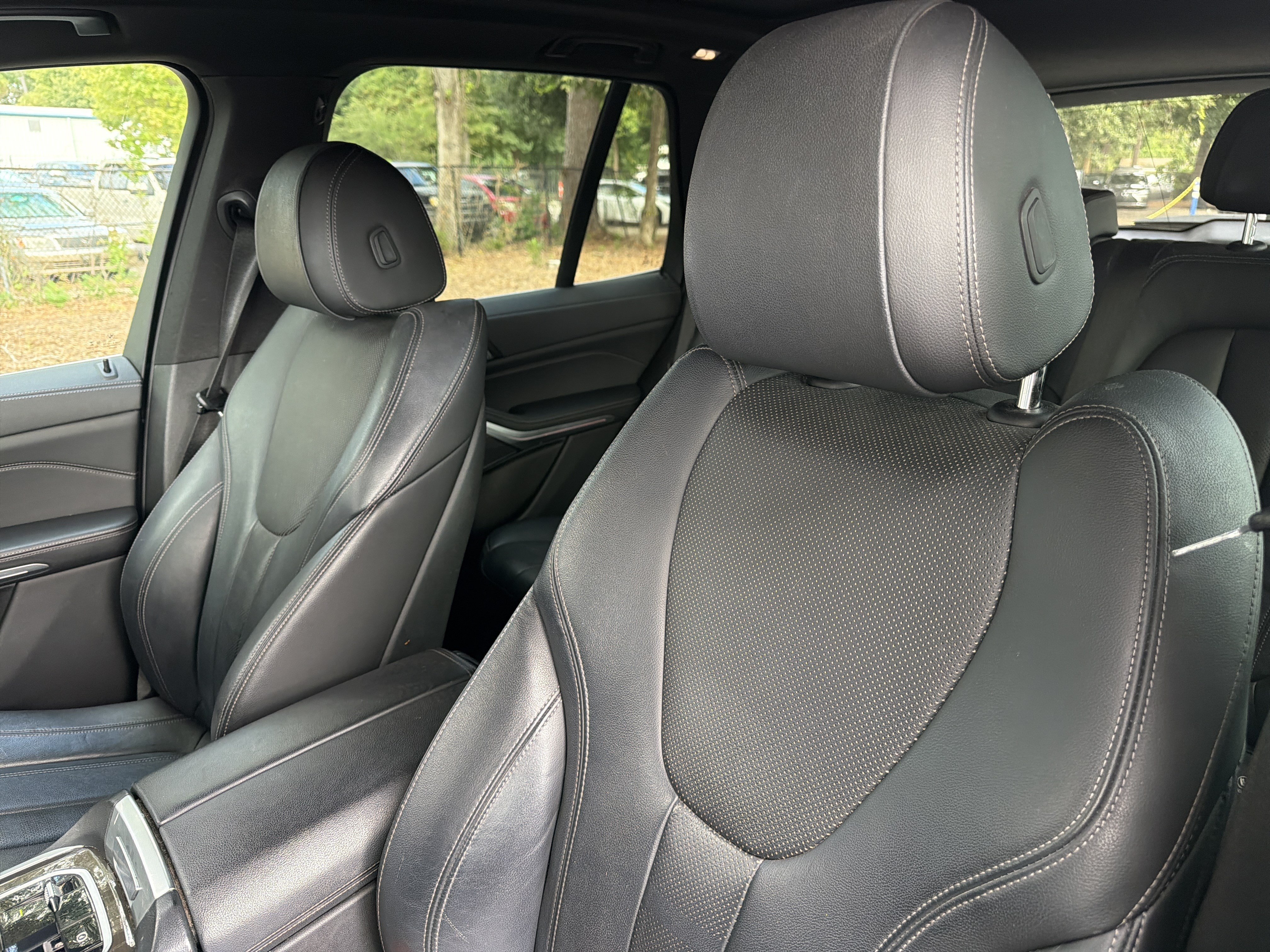 Used 2022 BMW X5 sDrive40i w/ Parking Assistance Package RWD image 18