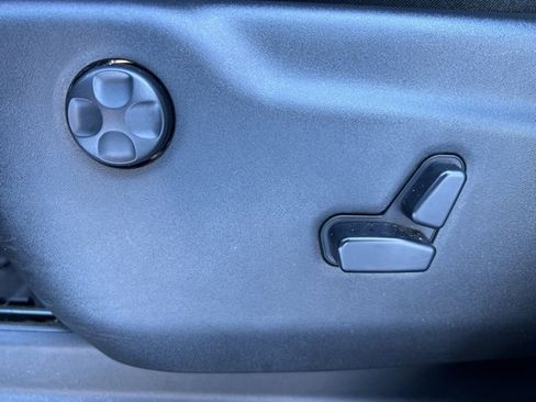 Used 2018 Jeep Grand Cherokee Limited w/ Trailer Tow Group IV image 21