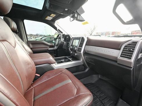 Used 2017 Ford F250 Platinum w/ Platinum Ultimate Package image 24