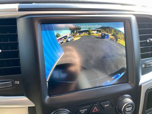 Used 2018 RAM 1500 Big Horn image 21