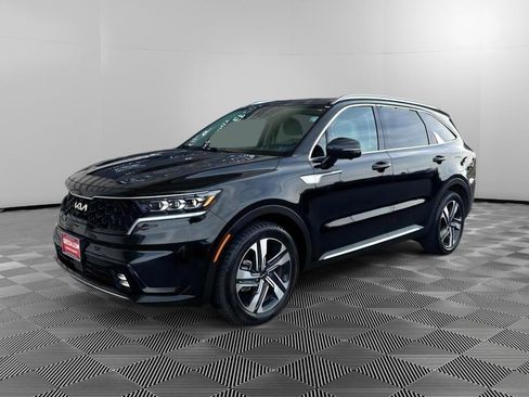 Used 2023 Kia Sorento SX Prestige w/ Panoramic Sunroof Package image 1