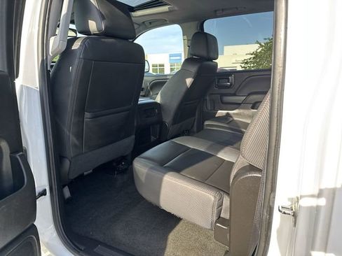 Used 2018 GMC Sierra 1500 SLT w/ All Terrain Package AWD/4WD image 21