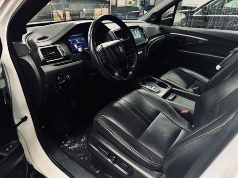 Used 2022 Honda Pilot TrailSport image 17