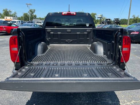 Used 2017 Chevrolet Colorado W/T w/ WT Convenience Package RWD image 6