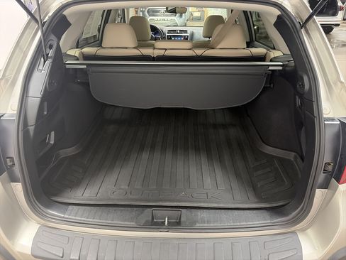 Used 2019 Subaru Outback 2.5i Limited w/ Popular Package #2 AWD/4WD image 31