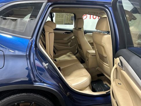 Used 2015 BMW X1 xDrive28i AWD/4WD image 16