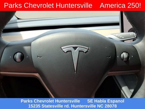 Used 2024 Tesla Model Y Long Range AWD/4WD image 12