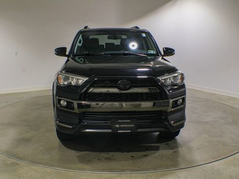 Used 2019 Toyota 4Runner Limited AWD/4WD image 8