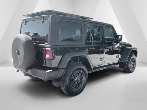 Used 2020 Jeep Wrangler Unlimited Sport w/ Technology Group AWD/4WD image 9