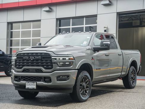 New 2026 RAM 2500 Limited AWD/4WD image 3