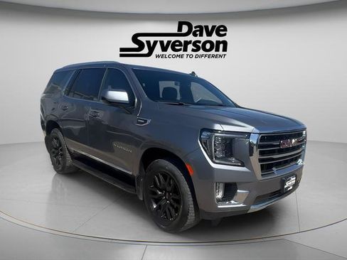 Used 2022 GMC Yukon SLT AWD/4WD image 3