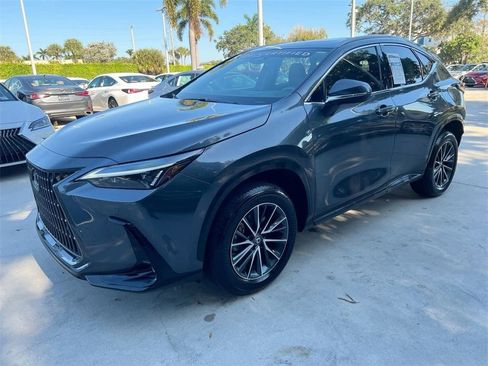Certified 2025 Lexus NX 350h 350h Premium image 3