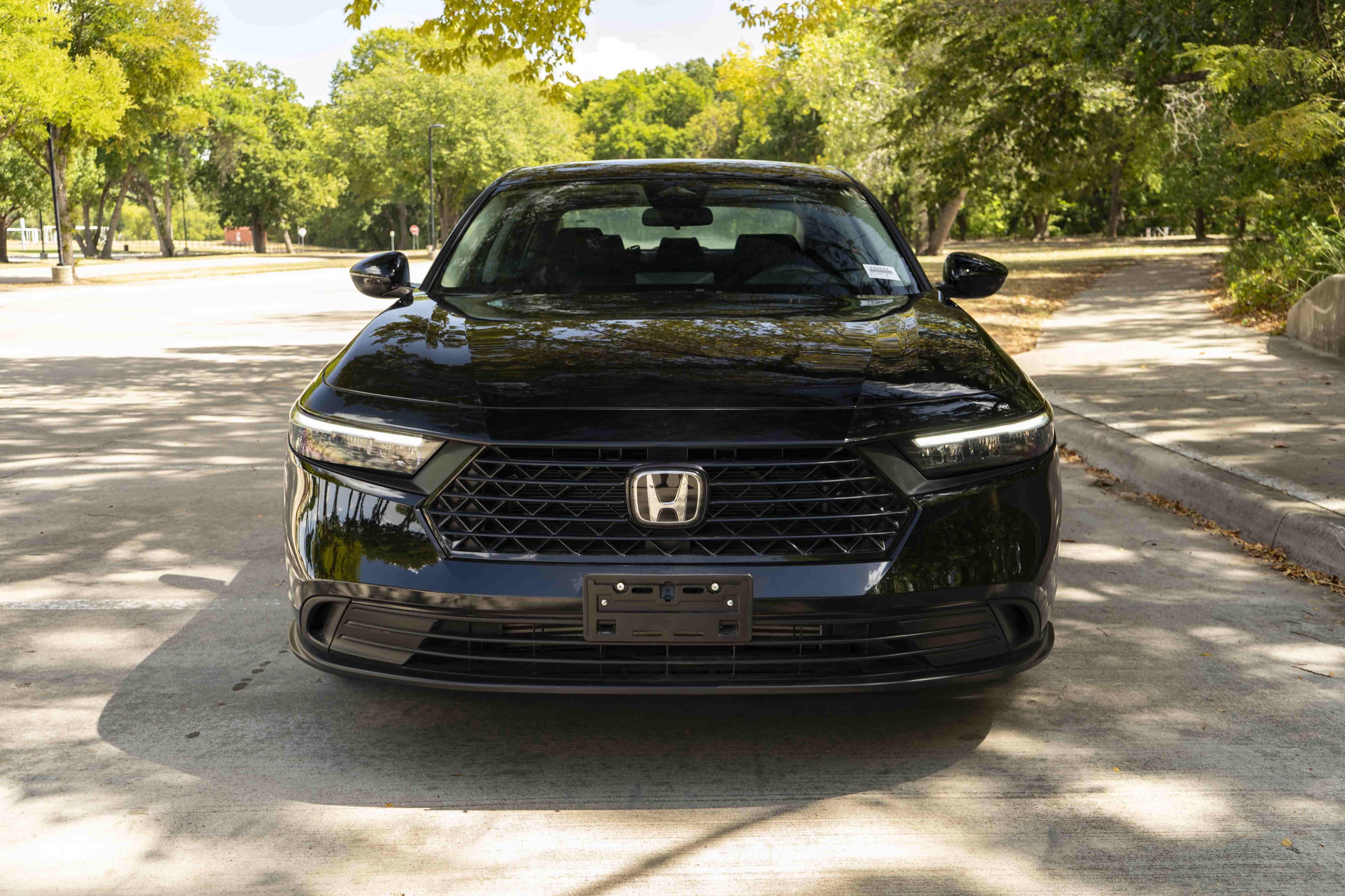 Certified 2025 Honda Accord LX image 3