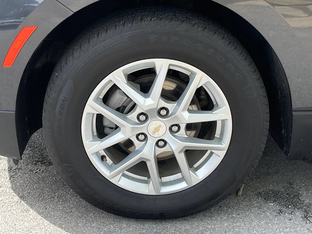 Used 2023 Chevrolet Equinox LT w/ LPO, Cargo Package FWD image 32