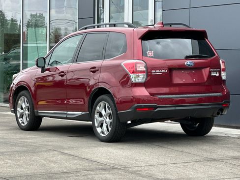 Used 2018 Subaru Forester 2.5i Touring w/ Popular Package #2 AWD/4WD image 5