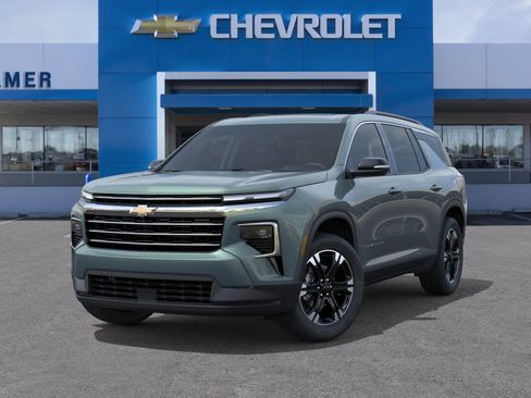 New 2027 Chevrolet Traverse LT w/ Sun and Wheel Package AWD/4WD image 30