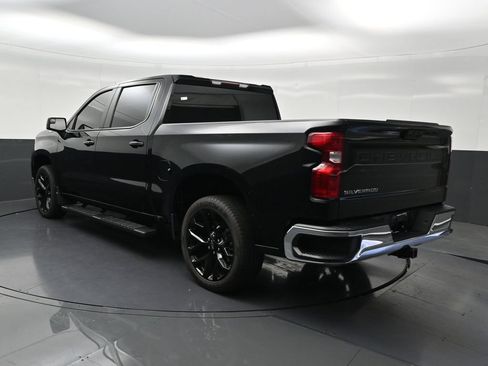 Used 2024 Chevrolet Silverado 1500 LT AWD/4WD image 3