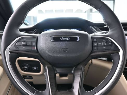Used 2026 Jeep Grand Cherokee Limited RWD image 26