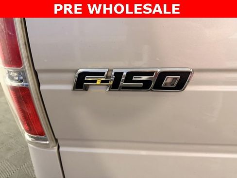 Used 2011 Ford F150 Lariat w/ Lariat Chrome Pkg image 16