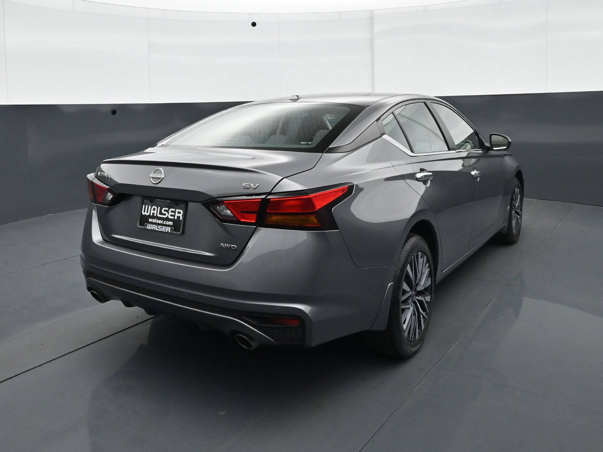 Used 2024 Nissan Altima 2.5 SV w/ SV Premium Package AWD/4WD image 6