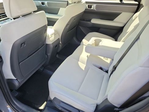 New 2026 Hyundai Santa Fe SE FWD image 23