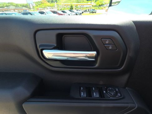 New 2026 Chevrolet Silverado 1500 Custom Trail Boss AWD/4WD image 14