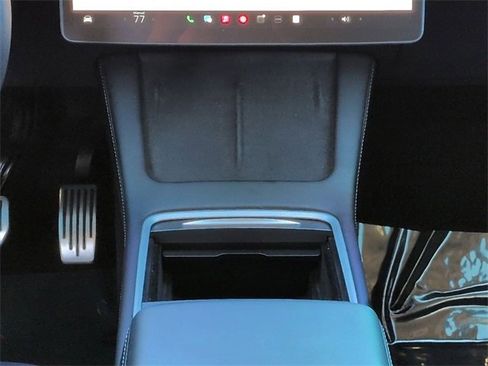 Used 2024 Tesla Model Y Long Range image 19