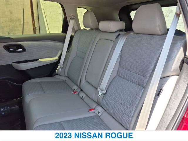 Used 2023 Nissan Rogue SV FWD image 22