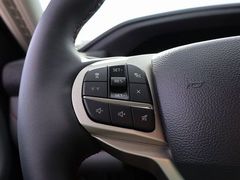 New 2026 Ford Explorer Active image 27