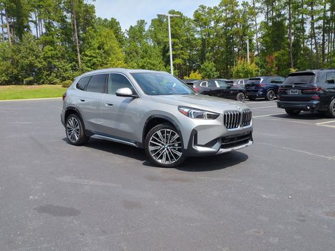 Certified 2026 BMW X1 xDrive28i w/ Technology Package image 2