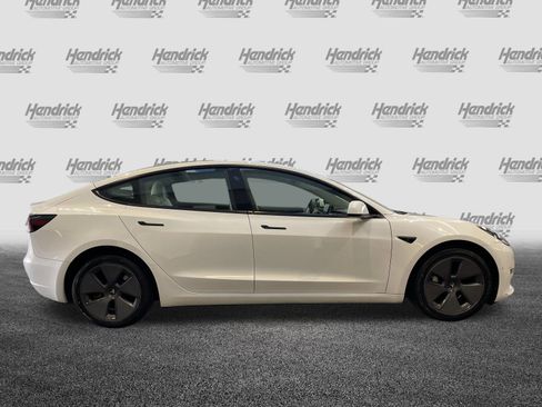 Used 2023 Tesla Model 3 Standard Range image 11