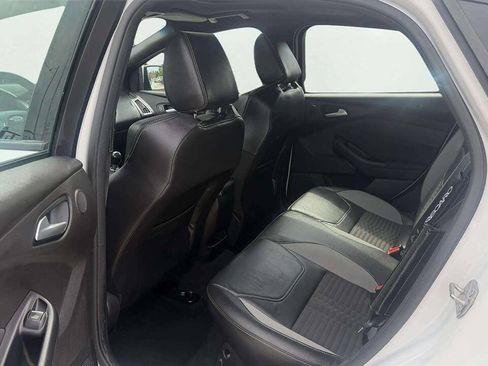 Used 2016 Ford Focus ST w/ Equipment Group 401A FWD image 11