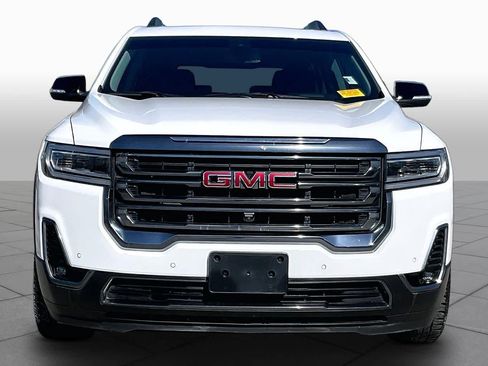 Used 2022 GMC Acadia AT4 w/ Technology Package AWD/4WD image 4