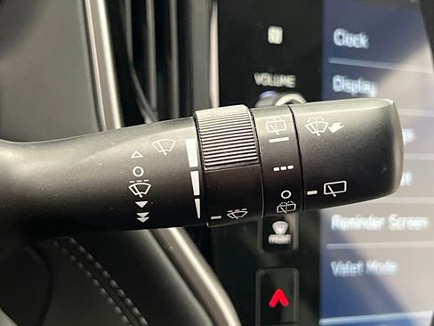 Used 2023 Subaru Outback Premium image 49